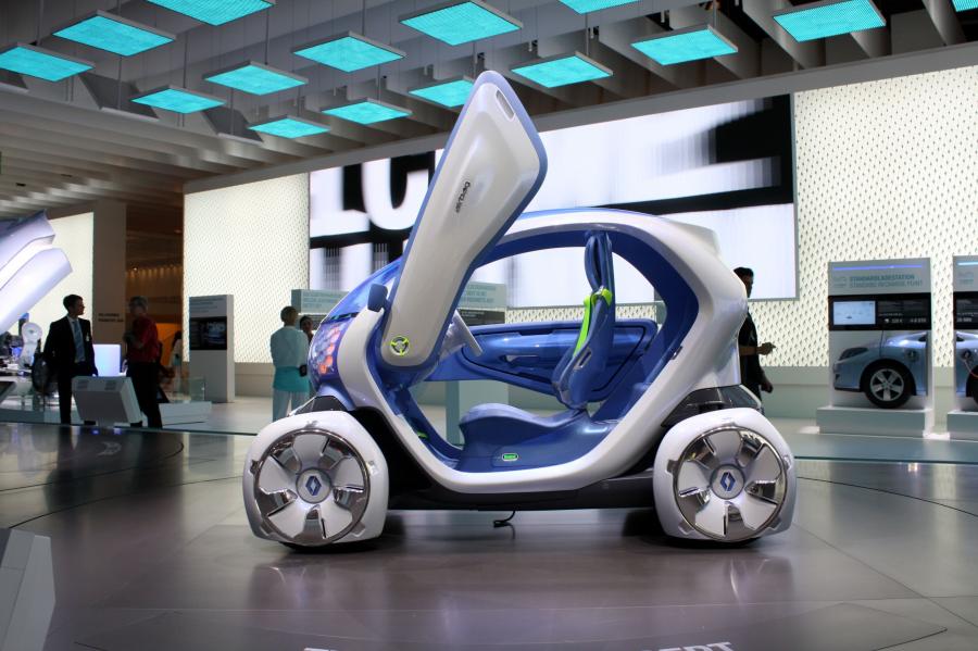  Renault Twizy Z.E. Concept 2009 года  (фото 17 из 41)
